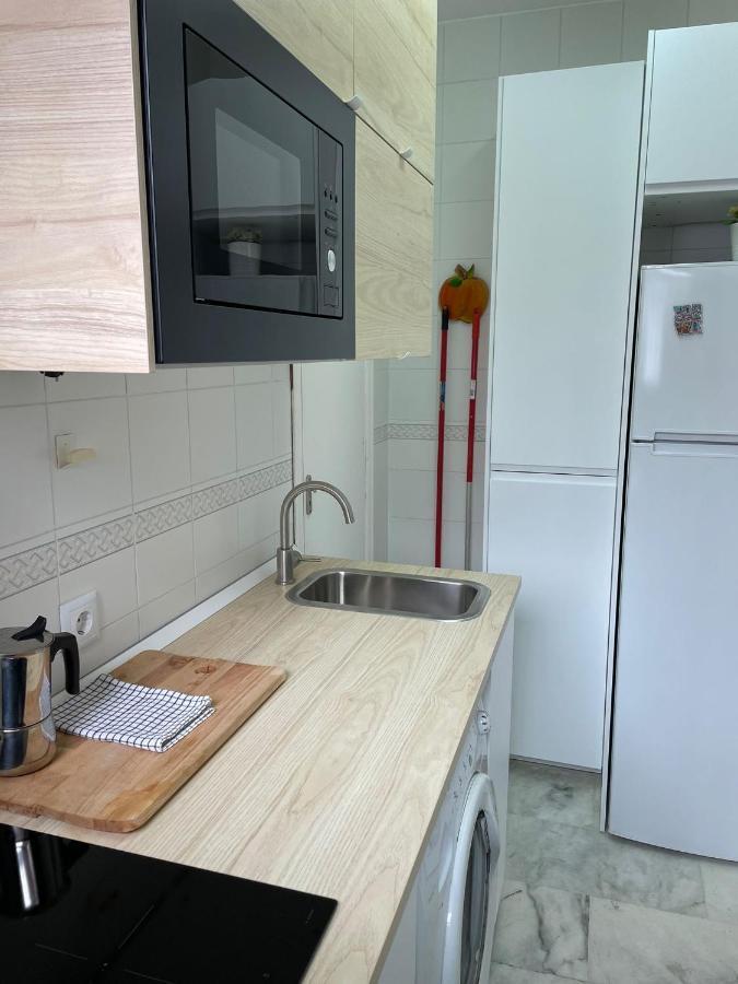 Muy Centrico Apto. En Tipico Patio Sevillano מראה חיצוני תמונה